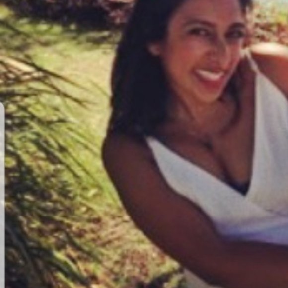 White wrap dress perfect for summer - Picture 3 of 8